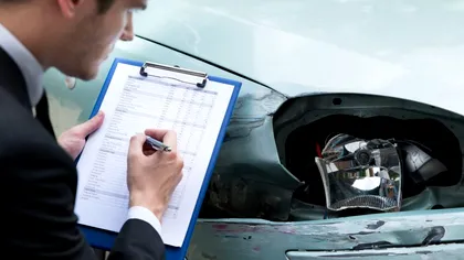 Anunțul pentru cei cu mașini pe motorină și benzină, dar și electrice. Ce se întâmplă chiar acum cu polița RCA