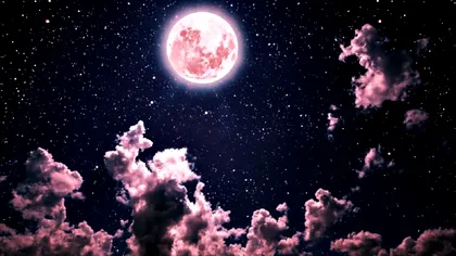 Cel mai așteptat fenomen astronomic, vizibil din România. Când putem vedea luna roz