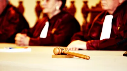 Decizia CCR despre data alegerilor. PNL a sesizat Curtea