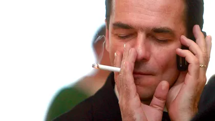 Ludovic Orban, mesaj pentru tineri, după ce a fost prins fumând la muncă. “Așa nu”