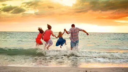 Este oficial! Când vor putea românii să își petreacă vacanțele în străinătate. Datele la care turismul internațional își deschide porțile