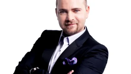 Cosmin Seleși de la Te Cunosc de Undeva, suspect de Covid-19. Prezentatorul Antena 1, testat de urgență