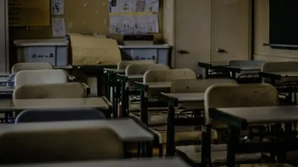 Școli închise din cauza unor noi cazuri de Covid, în România. Care este situația în Ministerul Educației
