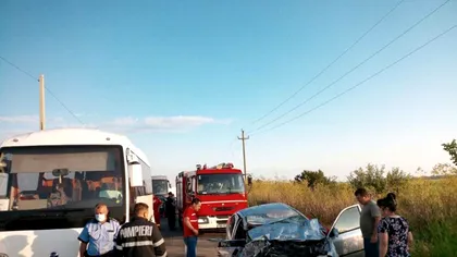 Ultima oră. Accident mortal în Ialomița, după impactul dintre un autoturism și un autocar cu pasageri