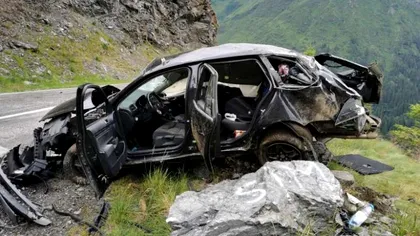 Tragedie pe Transfăgărășan. Accident mortal după ce trei tineri au căzut cu mașina în prăpastie. Imagini cutremurătoare de la locul impactului