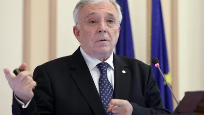 Cine este angajatul BNR care câștigă mai mulți bani decât Mugur Isărescu. Doar pensia este de 107.400 lei