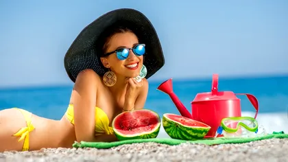 Alimentele pe care trebuie să le mănânci când stai la soare. Visul româncelor devine realitate acum. Ce tare!