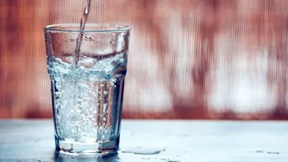 Ce este apa minerală și pentru ce o bem. Ce proprietăți are