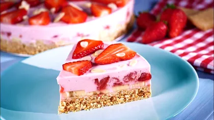 Cea mai bună prăjitură fără coacere. Rețetă de prăjitură cu căpșuni