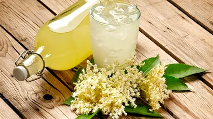 Rețetă de limonadă cu sirop de soc. Cea mai gustoasă și răcoritoare băutură pentru vară