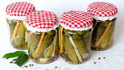 Cum pui castraveți în oțet. Rețeta autentică a gospodinelor din Lipova
