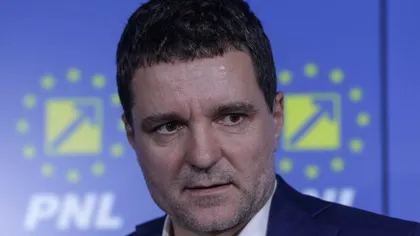 Ce scrie în diploma de studii a lui Nicușor Dan. Contracandidații lui ar trebui să se teamă de asta