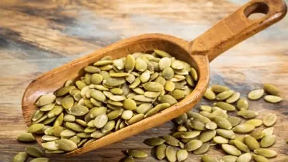 Ce se întâmplă în corpul tău dacă mănânci semințe de dovleac. 11 motive să faci asta mai des