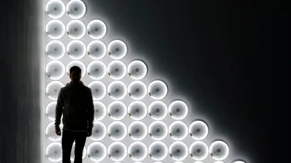 Miliardarul care și-a donat toată averea săracilor. Cine e filantropul de la care toți românii cumpărau produse