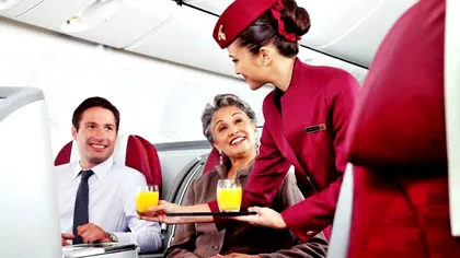 Stewardesa care a demisionat în pandemie și acum câștigă într-o lună cât făcea înainte, într-un an! Ce job nou are