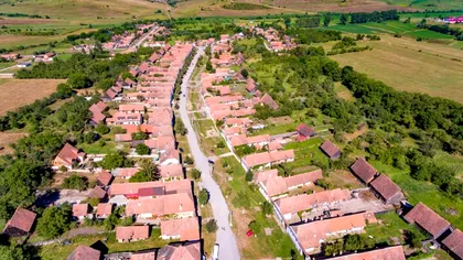 Viscri, satul iubit de Prințul Charles, are o problemă majoră. Ce au început să facă turiștii în Transilvania