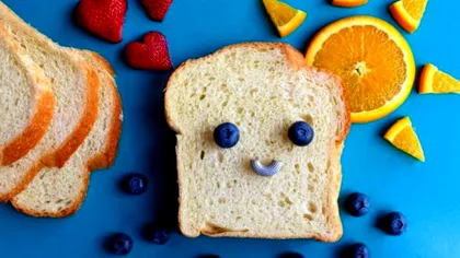 Alimentele care nu te îngrașă, dar îți tin de foame. Româncele le consumă dimineața, la birou