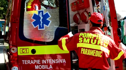 Strigăt disperat pentru salvarea părinților. Un băiețel de șase ani a apelat singur numărul de urgență, după ce mama sa a fost omorâtă, iar tatăl rănit grav