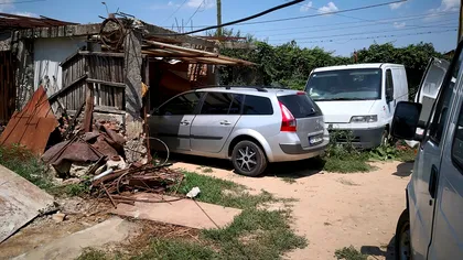 Gunoiul din curtea lui Gheorghe Dincă, aur pentru Stat! Câte mii de lei au luat autoritățile pe tot ce era la Caracal