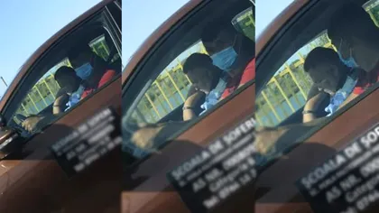 Video. Incredibil, dar adevărat! Polițist examinator, filmat în timp ce trage un pui de somn alături de un candidat care susține examenul pentru obținerea permisului auto