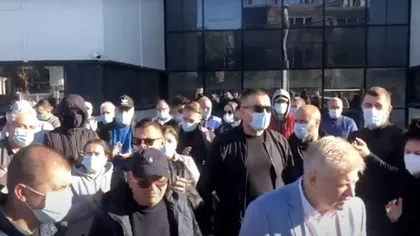 Protest PSD la sediul BEC după ce Clotilde Armand a refuzat renumărarea voturilor. Tudorache: 