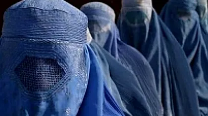 De ce au musulmanii câte 4 soții. Ce sunt obligați de Koran să facă, cu fiecare în parte