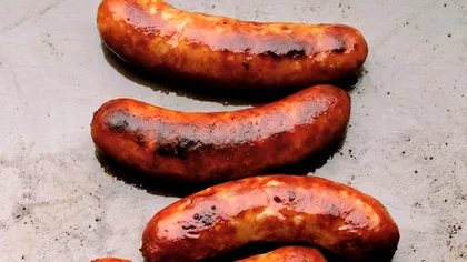 Un băiat a mâncat doar cârnați până la 15 ani. Ce s-a întâmplat apoi este incredibil