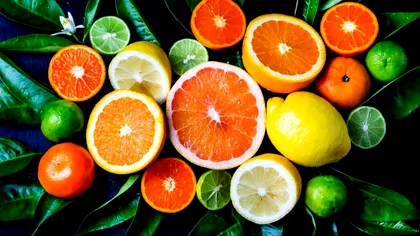 Cum alegi cele mai coapte și gustoase citrice. Trucul a fost dezvăluit de comercianții care știu să le aleagă