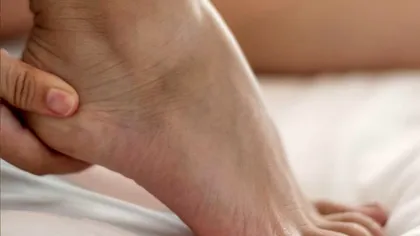 Te dor tălpile des? Ce boală poți avea, fără să-ți dai seama. Specialiștii trag un semnal de alarmă