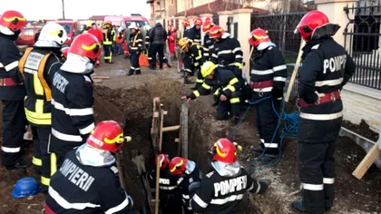 Moarte cutremurătoare la locul de muncă. Bărbat de 32 de ani, îngropat sub un mal de pământ. Colegii sunt în stare de șoc