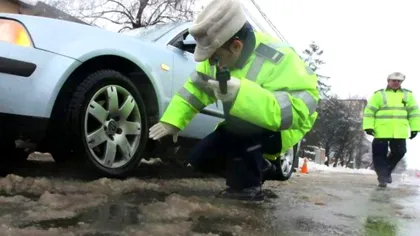 Atenție, români! Amendă de 750 de lei chiar dacă ai cauciucuri de iarnă. Greșeala pe care o fac șoferii