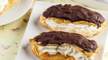 Cum faci ecler cu cremă de vanilie la tine acasă. Ce simplă e rețeta asta!