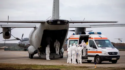 Efectele crizei de locuri la ATI din București: Trei pacienți cu COVID-19, intubați, au fost transportați de urgență cu o aeronavă la Sibiu