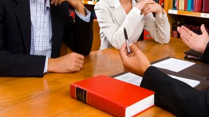 Legea moștenirii 2021. Cine primește averea în familie și ce cote se cuvin rudelor