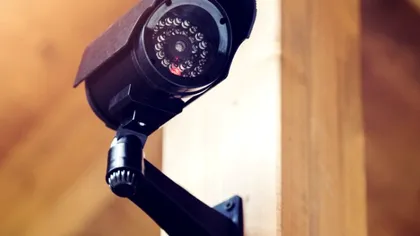 Ce au voie românii să filmeze în spațiul public, de fapt. 4 situații de care nimeni nu știe