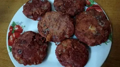 Chifteluțele care îți purifică organismul. Secretul ingredientului care le face roșii