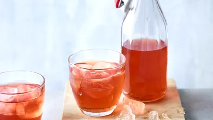 Ce este Kombucha, băutura minune pentru corpul tău. Ce beneficii neștiute are