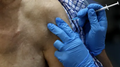 Autoritățile, în alertă. Două persoane au murit la scurt timp după ce s-au vaccinat anti-Covid. Care este explicația