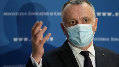 Ministrul Educației, lovitură dură pentru elevi și profesori. Cum se va recupera materia pierdută până acum