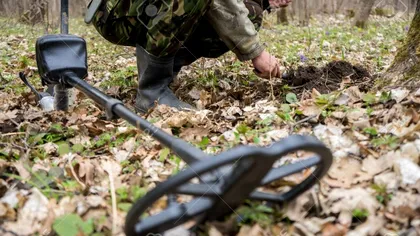 Ce a găsit un vânător de comori în Bihor. A săpat și a făcut o descoperire incredibilă