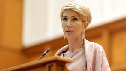 Ce se va întâmpla cu angajații la stat din 2021. Raluca Turcan a făcut anunțul momentului