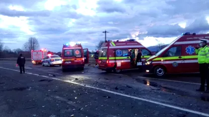Accident mortal în Sibiu între un microbuz și un autoturism. Echipajele SMURD au intervenit de urgență