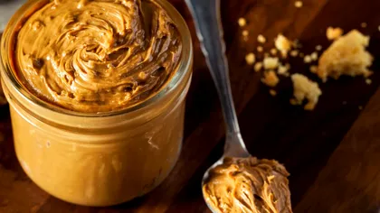 Ce se întâmplă în corpul tău dacă mănânci unt de arahide zilnic. Beneficiile secrete ale gustării