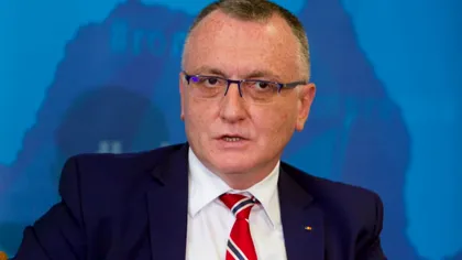 Sorin Cîmpeanu, anunț de ultimă oră pentru elevi și profesori după explozia cazurilor de Covid-19 în școli