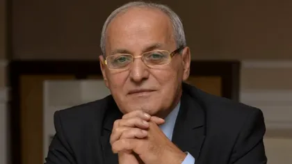 Ce scrie pe crucea lui Nelu Ploieșteanu. Rudele, chinuite de durere la înmormântare