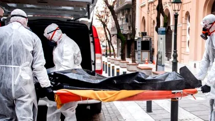 Bărbat infectat cu Covid-19, găsit mort în casă după ce refuzase internarea. Soția se afla în spital