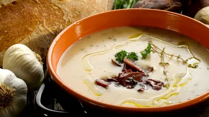 Cum faci supă cremă de ciuperci corect. Ingredientul magic care o face fix ca la restaurant VIDEO