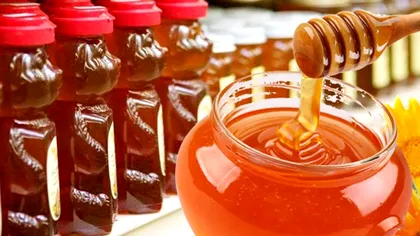 Cum recunoști mierea autentică de cea falsă. 7 trucuri prin care îți dai seama imediat