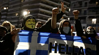 Haos în Grecia. Ce au început să facă autorităţile elene. Turiştii sunt revoltaţi. Concediile lor s-au transformat în coşmar