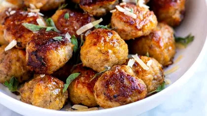 Secretul chiftelelor fragede și delicioase. Ce trebuie să pui în compoziția de carne tocată